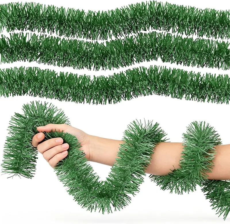 WISELIFE Green Christmas Garland in Green